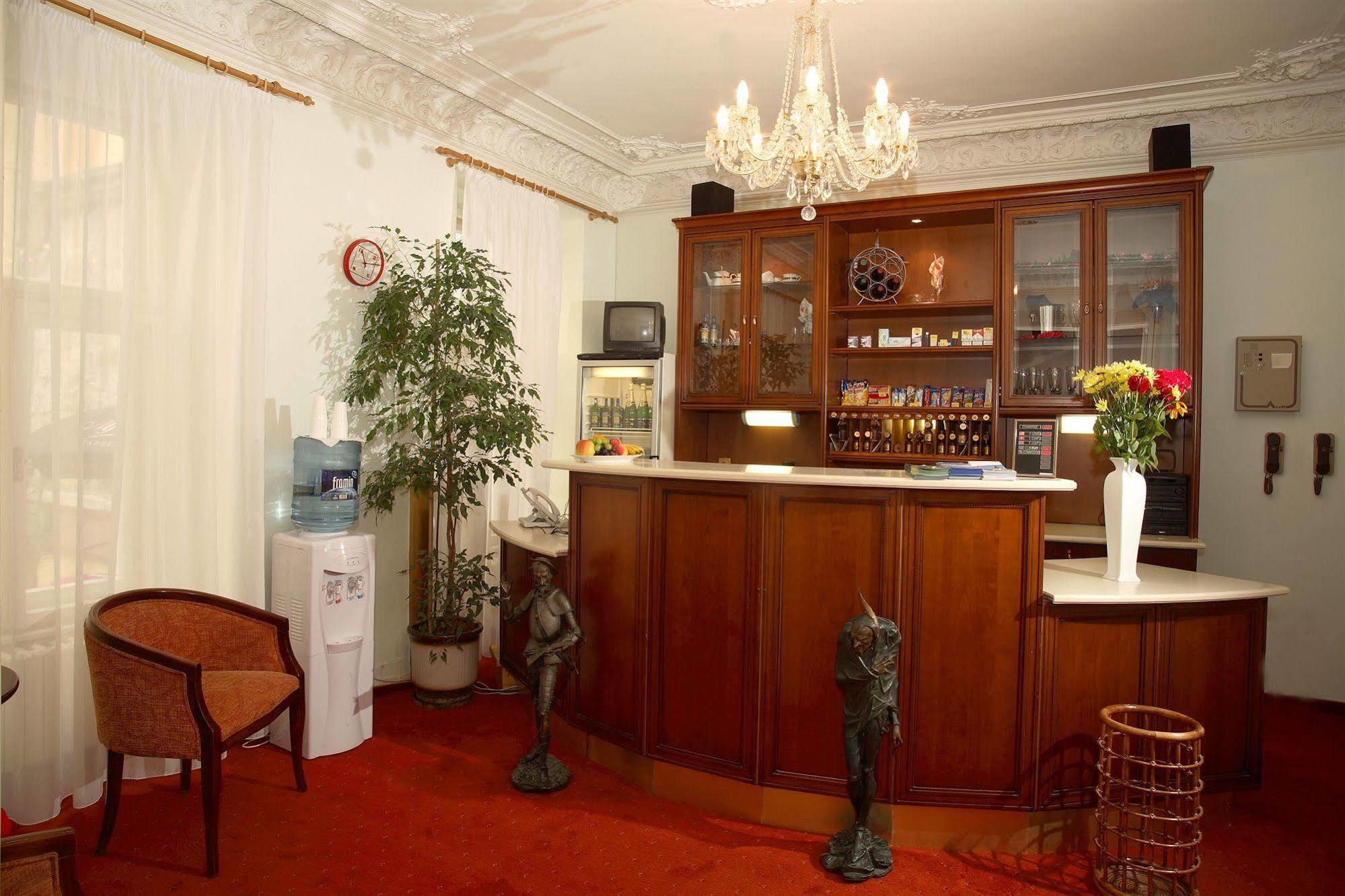 Hotel Heluan Karlovy Vary Exterior foto