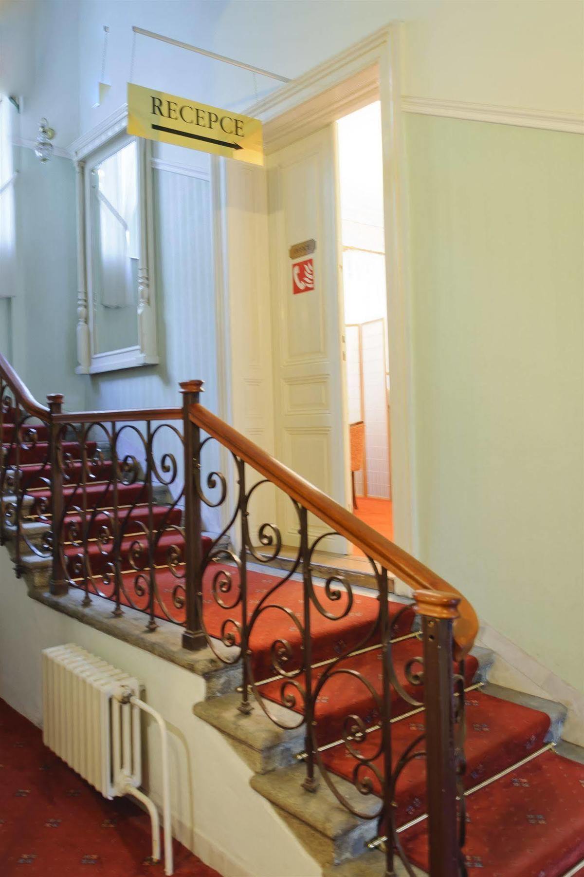 Hotel Heluan Karlovy Vary Exterior foto